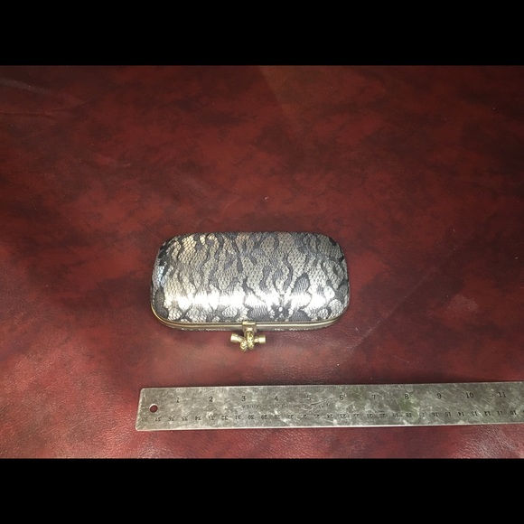 Clutch purse - Picture 1 of 4